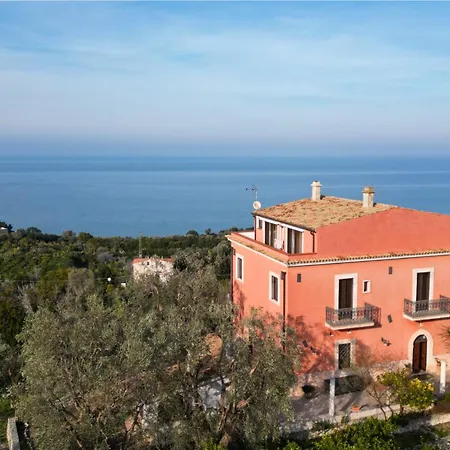 I Frangiventi 4* Rodi Garganico